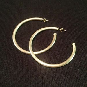 Authentic Sheila Fajl Everybody's Favorite Hoops